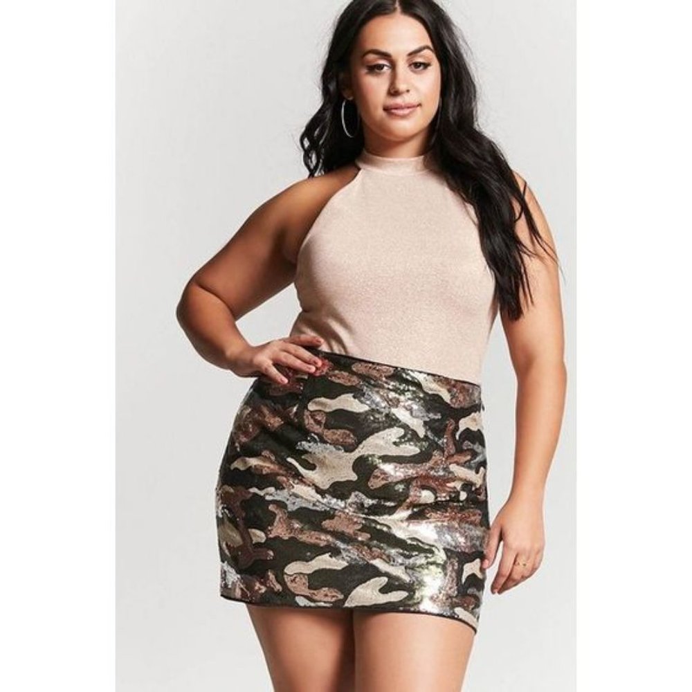 NWOT Camo Sequin Skirt